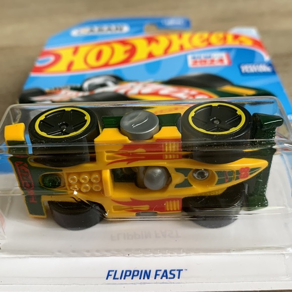 Hot Wheels Flippin Fast HW Celebration Racers Hotwheels Mattel New 2024 🆕 Asan - Picture 4 of 6